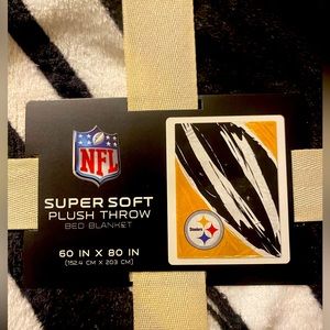 BIG COZY NEW NFL PITTSBURGH STEELERS SOFT PLUSH RASCHEL THROW BLANKET 60" X 80"